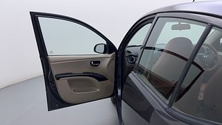 Used 2011 Hyundai i10 [2010-2016] Magna 1.2 Petrol Petrol Manual interior LEFT FRONT DOOR OPEN VIEW