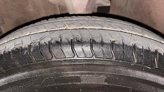 Used 2011 Hyundai i10 [2010-2016] Sportz 1.2 Petrol Petrol Manual tyres LEFT FRONT TYRE TREAD VIEW