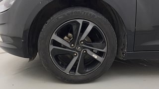 Used 2021 Tata Altroz XZ Plus 1.2 Dark Edition Petrol Manual tyres LEFT FRONT TYRE RIM VIEW