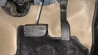 Used 2022 Honda Jazz V CVT Petrol Automatic interior PEDALS VIEW