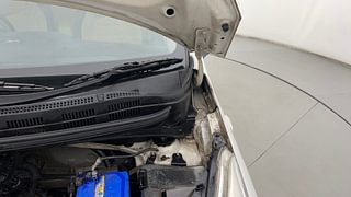 Used 2017 Hyundai Grand i10 [2017-2020] Sportz 1.2 Kappa VTVT Petrol Manual engine ENGINE LEFT SIDE HINGE & APRON VIEW