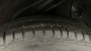 Used 2012 Hyundai Verna [2011-2015] Fluidic 1.6 CRDi SX Diesel Manual tyres LEFT REAR TYRE TREAD VIEW