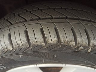Used 2016 Nissan Micra [2013-2020] XV CVT Petrol Automatic tyres LEFT FRONT TYRE TREAD VIEW