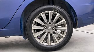 Used 2018 Maruti Suzuki Ciaz Alpha AT Petrol Petrol Automatic tyres LEFT REAR TYRE RIM VIEW