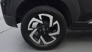 Used 2023 Nissan Magnite XV Premium Turbo Petrol Manual tyres RIGHT REAR TYRE RIM VIEW
