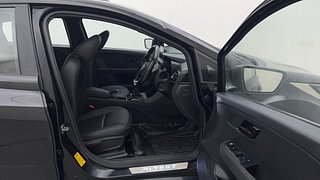 Used 2021 Tata Altroz XZ Plus 1.2 Dark Edition Petrol Manual interior RIGHT SIDE FRONT DOOR CABIN VIEW