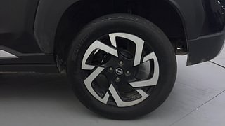 Used 2023 Nissan Magnite XV Premium Turbo Petrol Manual tyres LEFT REAR TYRE RIM VIEW