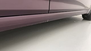 Used 2012 Hyundai Verna [2011-2015] Fluidic 1.6 CRDi SX Diesel Manual dents MINOR SCRATCH