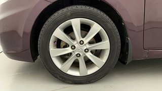 Used 2012 Hyundai Verna [2011-2015] Fluidic 1.6 CRDi SX Diesel Manual tyres LEFT FRONT TYRE RIM VIEW