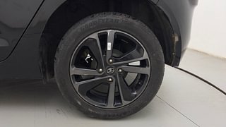 Used 2021 Tata Altroz XZ Plus 1.2 Dark Edition Petrol Manual tyres LEFT REAR TYRE RIM VIEW
