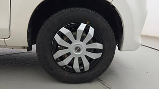 Used 2017 Maruti Suzuki Alto 800 [2016-2019] Vxi Petrol Manual tyres RIGHT FRONT TYRE RIM VIEW