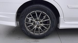 Used 2013 Nissan Sunny [2011-2014] XL Diesel Diesel Manual tyres RIGHT REAR TYRE RIM VIEW