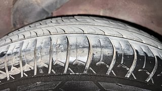 Used 2015 Hyundai i10 magna 1.1 Petrol Manual tyres LEFT REAR TYRE TREAD VIEW