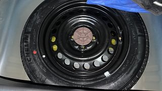 Used 2020 Maruti Suzuki Ignis Zeta MT Petrol Petrol Manual tyres SPARE TYRE VIEW