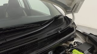 Used 2020 Hyundai New Santro 1.1 Sportz CNG Petrol+cng Manual engine ENGINE LEFT SIDE HINGE & APRON VIEW