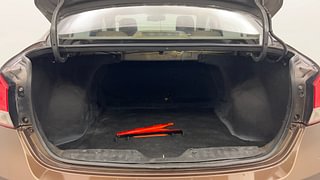 Used 2016 Maruti Suzuki Ciaz [2014-2017] ZDi+ SHVS Diesel Manual interior DICKY INSIDE VIEW