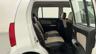 Used 2014 Maruti Suzuki Wagon R 1.0 [2010-2019] VXi Petrol Manual interior RIGHT SIDE REAR DOOR CABIN VIEW