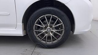 Used 2013 Nissan Sunny [2011-2014] XL Diesel Diesel Manual tyres RIGHT FRONT TYRE RIM VIEW