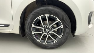 Used 2019 Maruti Suzuki Swift [2017-2020] ZDi Plus AMT Diesel Automatic tyres RIGHT FRONT TYRE RIM VIEW