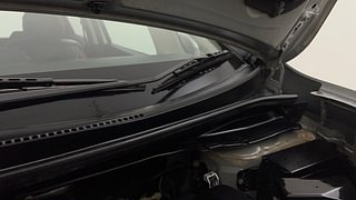 Used 2017 Honda WR-V [2017-2020] i-VTEC S Petrol Manual engine ENGINE LEFT SIDE HINGE & APRON VIEW