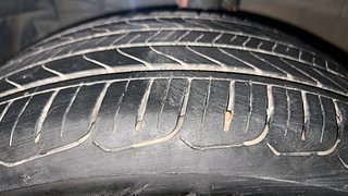 Used 2018 maruti-suzuki Ciaz Alpha Petrol AT Petrol Automatic tyres LEFT FRONT TYRE TREAD VIEW