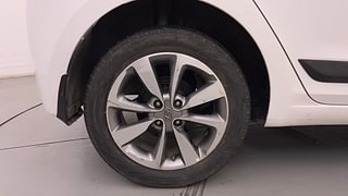 Used 2017 Hyundai Elite i20 [2014-2018] Asta 1.4 CRDI (O) Diesel Manual tyres RIGHT REAR TYRE RIM VIEW