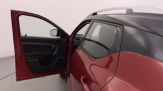 Used 2021 Renault Kiger RXZ 1.0 Turbo MT Petrol Manual interior LEFT FRONT DOOR OPEN VIEW