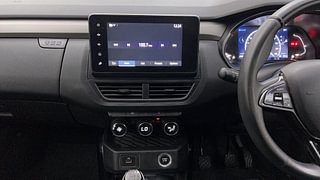 Used 2021 Renault Kiger RXZ 1.0 Turbo MT Petrol Manual interior MUSIC SYSTEM & AC CONTROL VIEW