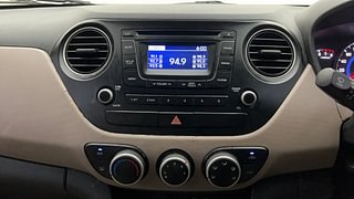 Used 2015 Hyundai Grand i10 [2013-2017] Sportz 1.2 Kappa VTVT Petrol Manual interior MUSIC SYSTEM & AC CONTROL VIEW