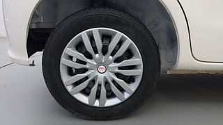 Used 2018 Toyota Etios Liva [2017-2020] V Petrol Manual tyres RIGHT REAR TYRE RIM VIEW