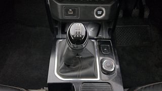 Used 2021 Renault Kiger RXZ 1.0 Turbo MT Petrol Manual interior GEAR  KNOB VIEW