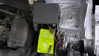 Used 2017 Renault Kwid [2015-2019] RXL Petrol Manual engine ENGINE LEFT SIDE VIEW