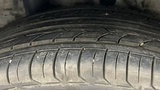 Used 2018 Hyundai Verna [2017-2020] 1.6 VTVT SX (O) AT Petrol Automatic tyres RIGHT REAR TYRE TREAD VIEW