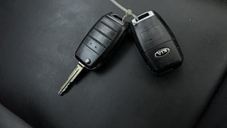 Used 2021 Kia Sonet HTK Plus 1.5 Diesel Manual extra CAR KEY VIEW