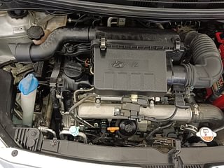 Used 2019 Hyundai Xcent [2017-2019] S Diesel Diesel Manual engine ENGINE RIGHT SIDE VIEW