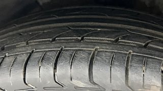 Used 2018 Hyundai Verna [2017-2020] 1.6 VTVT SX (O) AT Petrol Automatic tyres LEFT FRONT TYRE TREAD VIEW