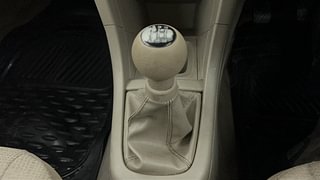 Used 2014 Maruti Suzuki Swift Dzire VXI Petrol Manual interior GEAR  KNOB VIEW
