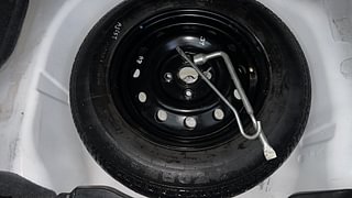Used 2014 Maruti Suzuki Swift Dzire VXI Petrol Manual tyres SPARE TYRE VIEW