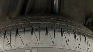 Used 2015 Honda City [2014-2017] VX Petrol Manual tyres LEFT REAR TYRE TREAD VIEW