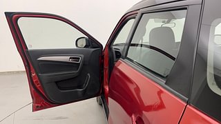 Used 2016 Maruti Suzuki Vitara Brezza [2016-2020] ZDI PLUS Dual Tone Diesel Manual interior LEFT FRONT DOOR OPEN VIEW