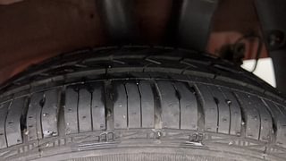 Used 2017 Hyundai Grand i10 [2017-2020] Sportz (O) AT 1.2 Kappa VTVT Petrol Automatic tyres LEFT REAR TYRE TREAD VIEW