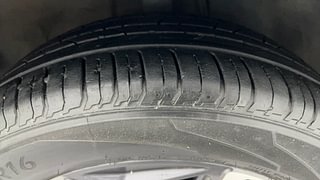 Used 2022 Hyundai i20 N Line N8 1.0 Turbo DCT Petrol Automatic tyres RIGHT FRONT TYRE TREAD VIEW