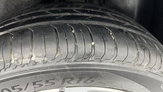 Used 2022 Skoda Slavia Style 1.0L TSI AT Petrol Automatic tyres LEFT REAR TYRE TREAD VIEW