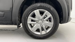 Used 2023 Renault Kwid Climber 1.0l SCE Petrol MT Petrol Manual tyres RIGHT FRONT TYRE RIM VIEW