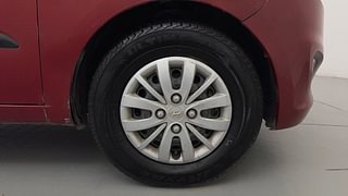 Used 2013 Hyundai i10 [2010-2016] Magna 1.2 Petrol Petrol Manual tyres RIGHT FRONT TYRE RIM VIEW