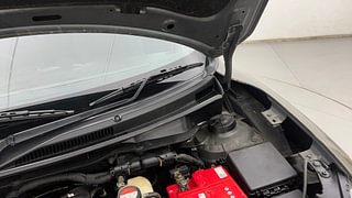 Used 2018 Maruti Suzuki Swift [2017-2020] VDi AMT Diesel Automatic engine ENGINE LEFT SIDE HINGE & APRON VIEW