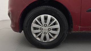 Used 2013 Hyundai i10 [2010-2016] Magna 1.2 Petrol Petrol Manual tyres LEFT FRONT TYRE RIM VIEW