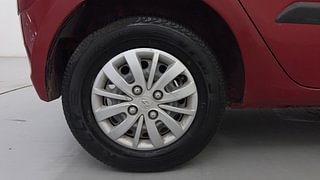 Used 2013 Hyundai i10 [2010-2016] Magna 1.2 Petrol Petrol Manual tyres RIGHT REAR TYRE RIM VIEW