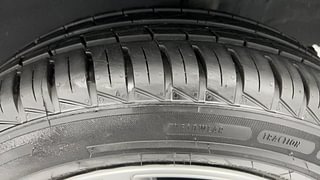Used 2023 Renault Kwid Climber 1.0l SCE Petrol MT Petrol Manual tyres LEFT REAR TYRE TREAD VIEW