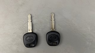 Used 2011 Toyota Etios [2010-2017] V Petrol Manual extra CAR KEY VIEW